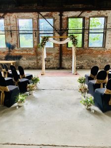 Ceremony Florals at The Foundry